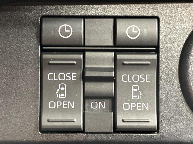 ルーミー カスタムG 両側電動ドア 純正SDナビ 全周囲カメラ 衝突被害軽減システム レーダークルーズ 禁煙車 ドラレコ コーナーセンサー スマートキー LEDヘッド ビルトインETC 純正14インチアルミ オートライト(3枚目)