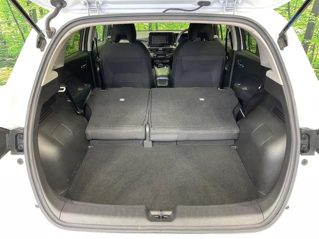 ノート Ｘ　ナビ　バックカメラ　衝突軽減装置　禁煙車　コーナーセンサー　スマートキー　ＬＥＤヘッド　ＥＴＣ　オートハイビーム　車線逸脱警報　オートライト　オートエアコン　Ｂｌｕｅｔｏｏｔｈ（10枚目）