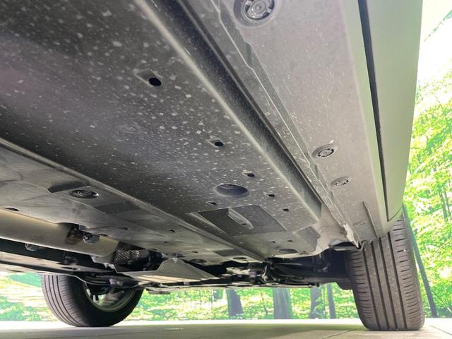 ヤリスクロス ハイブリッドＺ　全周囲カメラ　衝突被害軽減システム　禁煙車　パワーシート　コーナーセンサー　スマートキー　ＬＥＤヘッド　ビルトインＥＴＣ　純正１８インチアルミ　オートハイビーム　車線逸脱警報　オートライト（23枚目）