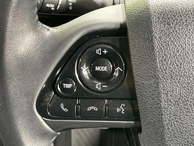 プリウス Ｓセーフティプラス　ツートーン　ＳＤナビ　バックカメラ　衝突被害軽減システム　禁煙車　ドラレコ　コーナーセンサー　スマートキー　ＬＥＤヘッド　ＥＴＣ　クルコン　純正１７インチアルミ　オートハイビーム　パークアシスト　車線逸脱警報（59枚目）