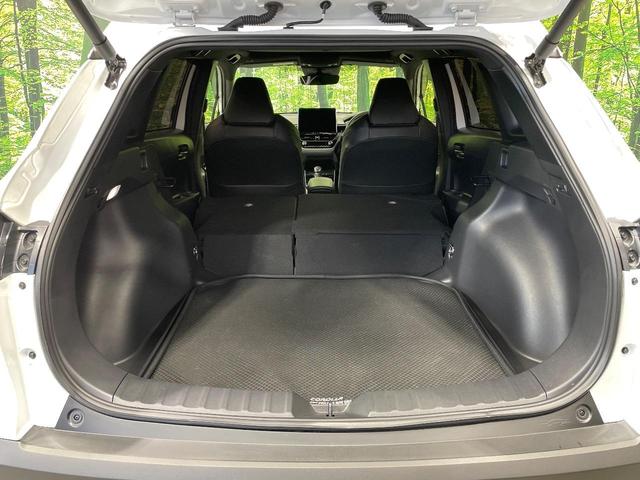 カローラクロス ハイブリッド　Ｚ　ガラスルーフ　全周囲カメラ　衝突被害軽減システム　レーダークルーズ　禁煙車　電動リアゲート　ハーフレザーシート　前席シートエアコン　パワーシート　コーナーセンサー　スマートキー（10枚目）