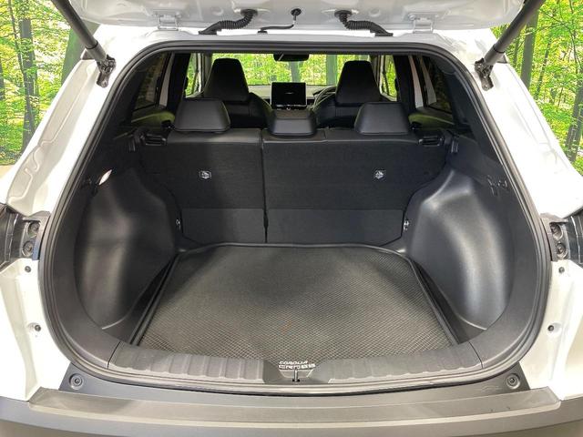 カローラクロス ハイブリッド　Ｚ　ガラスルーフ　全周囲カメラ　衝突被害軽減システム　レーダークルーズ　禁煙車　電動リアゲート　ハーフレザーシート　前席シートエアコン　パワーシート　コーナーセンサー　スマートキー（36枚目）