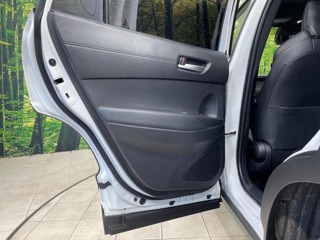 カローラクロス ハイブリッド　Ｚ　ガラスルーフ　全周囲カメラ　衝突被害軽減システム　レーダークルーズ　禁煙車　電動リアゲート　ハーフレザーシート　前席シートエアコン　パワーシート　コーナーセンサー　スマートキー（62枚目）