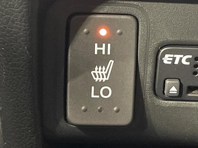 Ｎ－ＢＯＸカスタム Ｇ　ＳＳブラックスタイルパッケージ　両側電動ドア　ＳＤナビ　バックカメラ　禁煙車　スマートキー　ＨＩＤヘッド　ビルトインＥＴＣ　純正１４インチアルミ　オートライト　オートエアコン　Ｂｌｕｅｔｏｏｔｈ　ＣＤ　ＤＶＤ再生　フルセグ（7枚目）