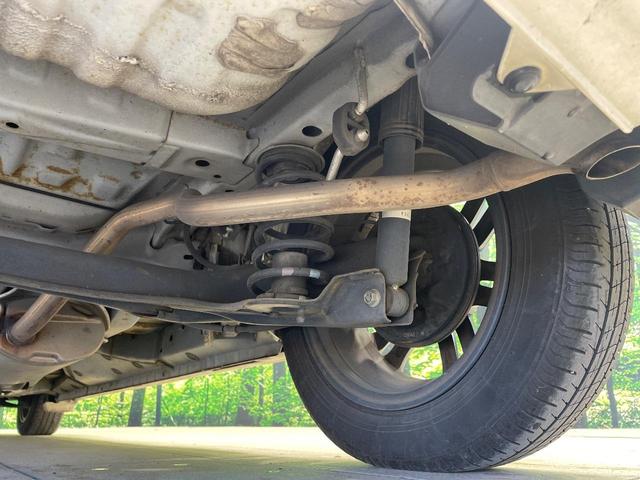 Ｎ－ＢＯＸカスタム Ｇ　ＳＳブラックスタイルパッケージ　両側電動ドア　ＳＤナビ　バックカメラ　禁煙車　スマートキー　ＨＩＤヘッド　ビルトインＥＴＣ　純正１４インチアルミ　オートライト　オートエアコン　Ｂｌｕｅｔｏｏｔｈ　ＣＤ　ＤＶＤ再生　フルセグ（21枚目）