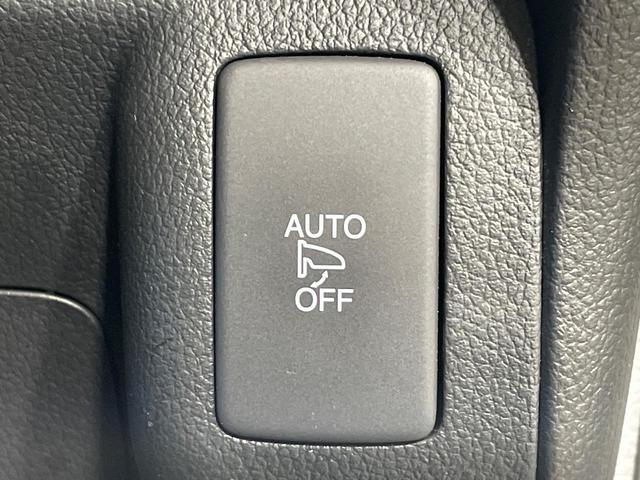 Ｎ－ＢＯＸカスタム Ｇ　ＳＳブラックスタイルパッケージ　両側電動ドア　ＳＤナビ　バックカメラ　禁煙車　スマートキー　ＨＩＤヘッド　ビルトインＥＴＣ　純正１４インチアルミ　オートライト　オートエアコン　Ｂｌｕｅｔｏｏｔｈ　ＣＤ　ＤＶＤ再生　フルセグ（48枚目）