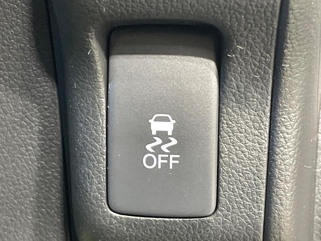 Ｎ－ＢＯＸカスタム Ｇ　ＳＳブラックスタイルパッケージ　両側電動ドア　ＳＤナビ　バックカメラ　禁煙車　スマートキー　ＨＩＤヘッド　ビルトインＥＴＣ　純正１４インチアルミ　オートライト　オートエアコン　Ｂｌｕｅｔｏｏｔｈ　ＣＤ　ＤＶＤ再生　フルセグ（49枚目）