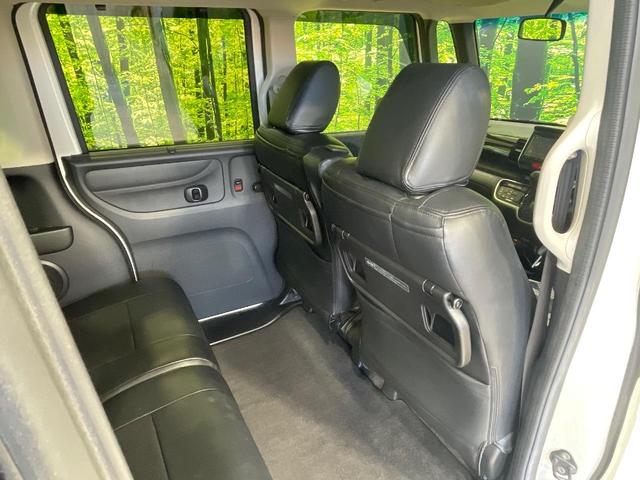 Ｎ－ＢＯＸカスタム Ｇ　ＳＳブラックスタイルパッケージ　両側電動ドア　ＳＤナビ　バックカメラ　禁煙車　スマートキー　ＨＩＤヘッド　ビルトインＥＴＣ　純正１４インチアルミ　オートライト　オートエアコン　Ｂｌｕｅｔｏｏｔｈ　ＣＤ　ＤＶＤ再生　フルセグ（52枚目）