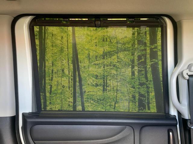 Ｎ－ＢＯＸカスタム Ｇ　ＳＳブラックスタイルパッケージ　両側電動ドア　ＳＤナビ　バックカメラ　禁煙車　スマートキー　ＨＩＤヘッド　ビルトインＥＴＣ　純正１４インチアルミ　オートライト　オートエアコン　Ｂｌｕｅｔｏｏｔｈ　ＣＤ　ＤＶＤ再生　フルセグ（53枚目）