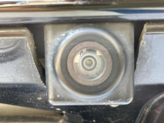 ハリアー エレガンス　ＢＩＧ－Ｘ１０型ナビ　バックカメラ　衝突軽減装置　レーダークルーズ　パワーシート　コーナーセンサー　スマートキー　ＬＥＤヘッド　ビルトインＥＴＣ　純正１７インチアルミ　オートハイビーム　車線逸脱警報（38枚目）