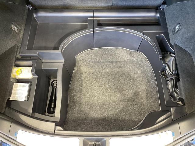 ハリアー エレガンス　ＢＩＧ－Ｘ１０型ナビ　バックカメラ　衝突軽減装置　レーダークルーズ　パワーシート　コーナーセンサー　スマートキー　ＬＥＤヘッド　ビルトインＥＴＣ　純正１７インチアルミ　オートハイビーム　車線逸脱警報（55枚目）