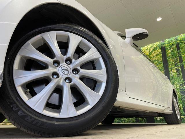 �y�����P�V�C���`�A���~�z�C�[���z�O�ςɃ}�b�`���������A���~�z�C�[���𑕒����Ă���܂��B�e��ЊO�A���~�z�C�[����A�X�^�b�h���X�^�C�����戵�����Ă���܂��B���񂲑��k����������