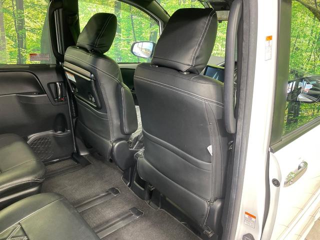 ヴォクシー ハイブリッドＺＳ　煌ＩＩ　両側電動ドア　ＢＩＧＸ９型ナビ　後席モニター　バックカメラ　衝突軽減装置　禁煙車　ドラレコ　コーナーセンサー　スマートキー　ＬＥＤヘッド　ビルトインＥＴＣ　クルコン　純正１６インチアルミ（47枚目）