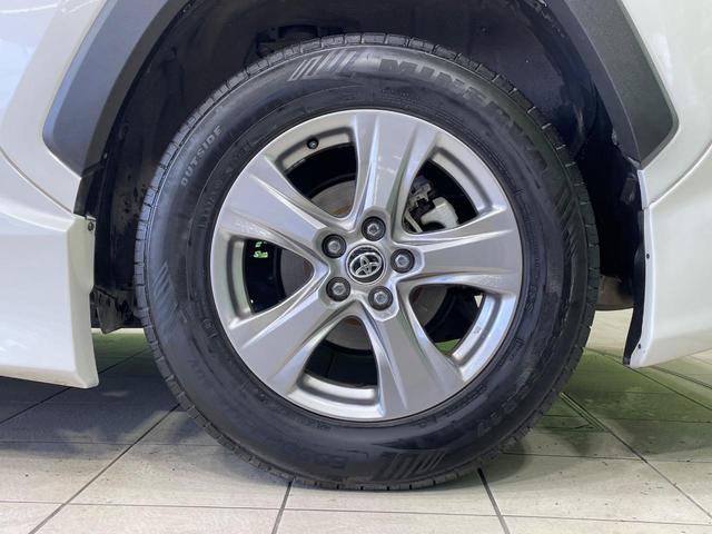 ＲＡＶ４ ハイブリッドＸ　ＴＲＤエアロ　純正９インチナビ　バックカメラ　衝突被害軽減システム　レーダークルーズ　禁煙車　コーナーセンサー　スマートキー　ＬＥＤヘッド　ビルトインＥＴＣ　純正１７インチアルミ　オートハイビーム（32枚目）