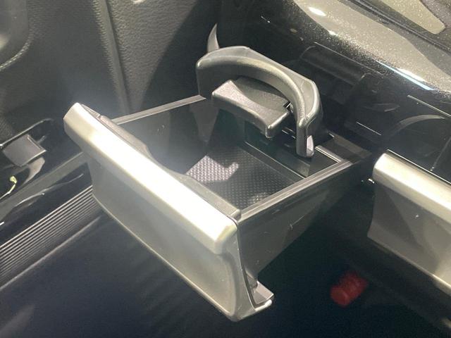 スペーシアカスタム ハイブリッドＸＳ　両側電動ドア　純正８インチＳＤナビ　全周囲カメラ　衝突被害軽減システム　禁煙車　ハーフレザーシート　シートヒーター　ドラレコ　コーナーセンサー　スマートキー　ＬＥＤヘッド　ビルトインＥＴＣ（42枚目）