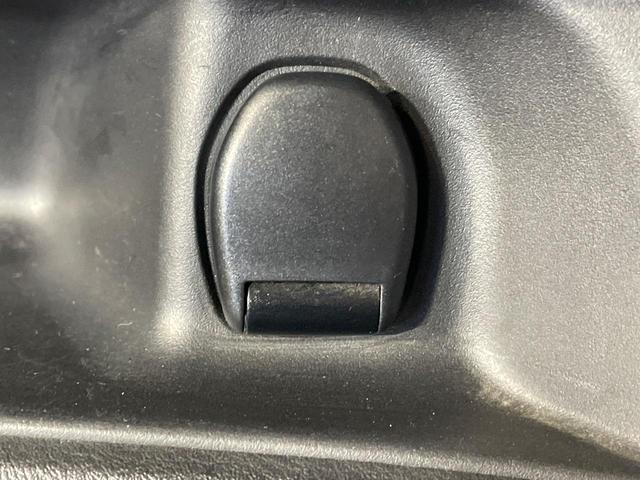 セレナ ハイウェイスター　プロパイロットエディション　両側電動ドア　純正９型ナビ　フリップダウンモニター　バックカメラ　衝突軽減装置　プロパイロット　禁煙車　ドラレコ　コーナーセンサー　スマートキー　ＬＥＤヘッド　ＥＴＣ　純正１６インチアルミ（64枚目）