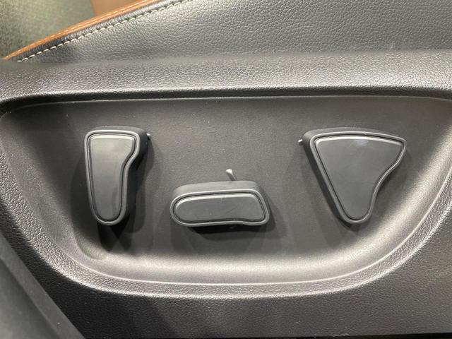 ヤリスクロス ハイブリッドＺ　アドベンチャー　純正８型ナビ　全周囲カメラ　衝突軽減装置　レーダークルーズ　禁煙車　２トーンカラー　ハーフレザーシート　前席シートヒーター　パワーシート　ドラレコ　コーナーセンサー　スマートキー　ＬＥＤヘッド　ＥＴＣ（33枚目）