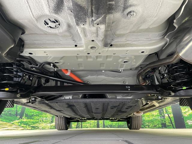 ヴェゼル ｅ：ＨＥＶ　ＲＳ　登録済未使用車　メーカー９型ナビ　全周囲カメラ　衝突軽減装置　電動リアゲート　ハーフレザーシート　コーナーセンサー　スマートキー　ＬＥＤヘッド　ＥＴＣ２．０　純正１８インチアルミ　オートハイビーム（19枚目）