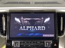 アルファード 2.5S Cパッケージ 両側電動ドア BIG-X11型ナビ 後席モニター バックカメラ 衝突軽減装置 レーダークルーズ 電動リアゲート ハーフレザーシート コーナーセンサー スマートキー LEDヘッド ビルトインETC(4枚目)