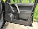 ＴＸ　４ＷＤ　７人乗り　サンルーフ　ナビ　バックカメラ　禁煙車　コーナーセンサー　スマートキー　ＬＥＤヘッド　ビルトインＥＴＣ　純正１７インチアルミ　オートライト　デュアルエアコン　Ｂｌｕｅｔｏｏｔｈ（46枚目）
