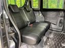 後部座席も気になるようなキズ・汚れやへたり等、大きなダメージはなく、良好な状態です。