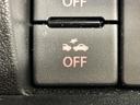 ジムニー ＸＣ　４ＷＤ　ＭＴ車　バックカメラ　衝突被害軽減システム　禁煙車　スマートキー　ＬＥＤヘッド　クルコン　純正１６インチアルミ　オートハイビーム　車線逸脱警報　オートライト　オートエアコン（7枚目）
