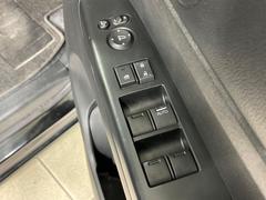 ����ư��Ǽ�ߥ顼�ۥ����ɥߥ顼����ư��Ǽ���ȤʤäƤ��ꡢ������־�Ǥ⥭�����Ĥ��ꥹ�����ޤ����ޤ��� 6