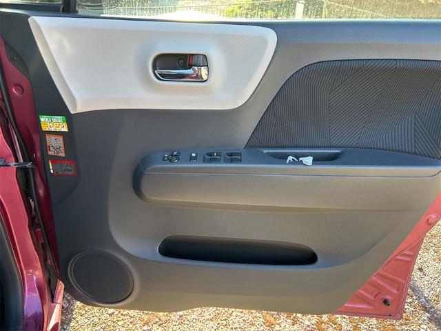 MRワゴン ECO-Xセレクション ETC バックカメラ ナビ TV オートライト HID スマートキー アイドリングストップ 電動格納ミラー CVT 盗難防止システム ABS CD DVD再生 アルミホイール 衝突安全ボディ エアコン(32枚目)