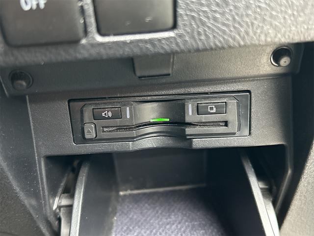 アルファード ２．５Ｓ　Ｃパッケージ　ドライブレコーダー　ＥＴＣ　バックカメラ　ナビ　ＴＶ　クリアランスソナー　オートクルーズコントロール　レーンアシスト　衝突被害軽減システム　両側電動スライドドア　オートマチックハイビーム　オートライト（75枚目）