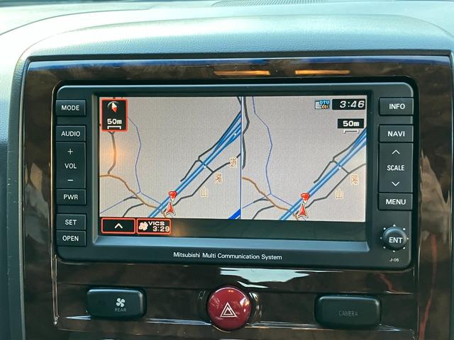 デリカD:5 ナビコレクション M ETC バックカメラ ナビ 両側スライド・片側電動 HID スマートキー 電動格納ミラー 3列シート CVT アルミホイール CD DVD再生 USB 盗難防止システム 衝突安全ボディ ABS ESC(7枚目)
