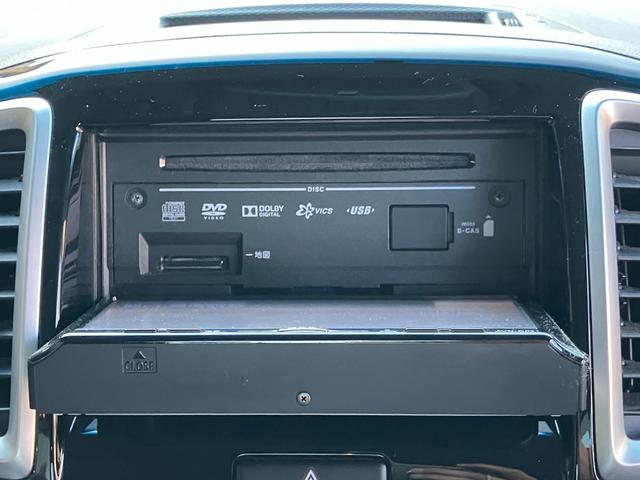 ソリオバンディット ベースグレード ETC ナビ TV 両側スライド・片側電動 オートライト HID スマートキー 電動格納ミラー CVT アルミホイール CD DVD再生 USB 盗難防止システム 衝突安全ボディ ABS ESC(7枚目)