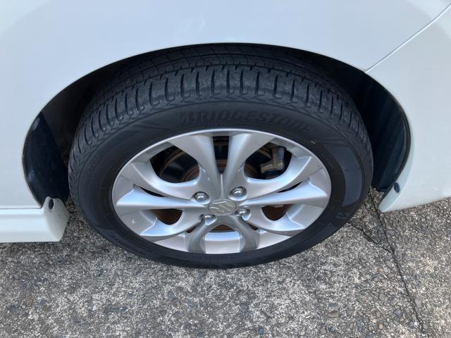 ソリオバンディット ベースグレード ETC ナビ TV 両側スライド・片側電動 オートライト HID スマートキー 電動格納ミラー CVT アルミホイール CD DVD再生 USB 盗難防止システム 衝突安全ボディ ABS ESC(25枚目)