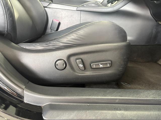ＣＴ ＣＴ２００ｈ　バージョンＬ　バックカメラ　ナビ　クリアランスソナー　オートクルーズコントロール　アルミホイール　オートライト　ヘッドライトウォッシャー　パワーシート　革シート　スマートキー　電動格納ミラー　シートヒーター　ＣＶＴ（52枚目）