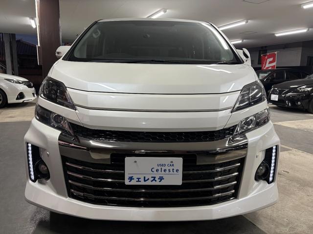 ヴェルファイア ２．４Ｚ　Ｇ’ｓ　Ｗサンルーフ・アルパインＦダウンモニター・ハーフレザーシート・専用１９インチアルミホイール・８インチナビ・ＴＶ・バックカメラ・両側電動スライドドア・オットマン・スマートキー・プッシュスタート（14枚目）