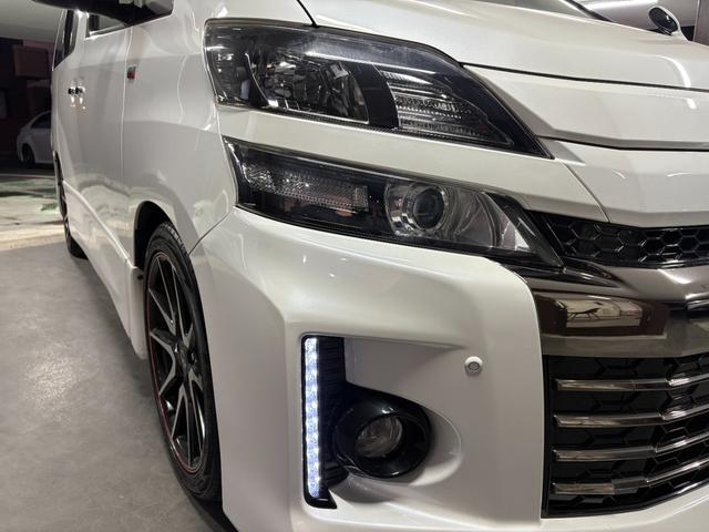ヴェルファイア ２．４Ｚ　Ｇ’ｓ　Ｗサンルーフ・アルパインＦダウンモニター・ハーフレザーシート・専用１９インチアルミホイール・８インチナビ・ＴＶ・バックカメラ・両側電動スライドドア・オットマン・スマートキー・プッシュスタート（27枚目）