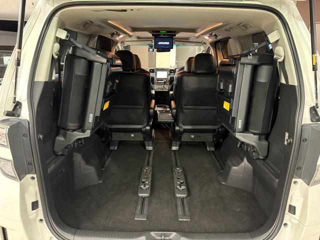 ヴェルファイア ２．４Ｚ　Ｇ’ｓ　Ｗサンルーフ・アルパインＦダウンモニター・ハーフレザーシート・専用１９インチアルミホイール・８インチナビ・ＴＶ・バックカメラ・両側電動スライドドア・オットマン・スマートキー・プッシュスタート（34枚目）