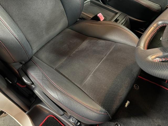 ヴェルファイア ２．４Ｚ　Ｇ’ｓ　Ｗサンルーフ・アルパインＦダウンモニター・ハーフレザーシート・専用１９インチアルミホイール・８インチナビ・ＴＶ・バックカメラ・両側電動スライドドア・オットマン・スマートキー・プッシュスタート（40枚目）