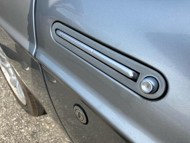 バルケッタ 　ディーラー車　左ハンドル　前期最終型　５速マニュアル　幌　ＨＩＤヘッドライト　新品コニショック　タイミングベルト交換済み　サーモスタット新品交換（55枚目）