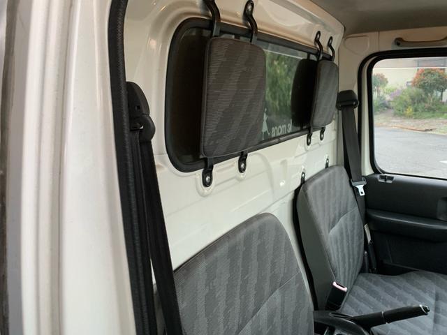 キャリイトラック KCエアコン・パワステ 4wd ホロ付き 幌 5速mt(24枚目)