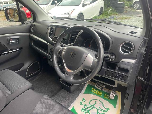 ワゴンＲスティングレー Ｔ　ナビ　ＴＶ　オートライト　ＨＩＤ　スマートキー　アイドリングストップ　電動格納ミラー　ベンチシート　ＣＶＴ　盗難防止システム　ＡＢＳ　ＣＤ　ＵＳＢ　アルミホイール　衝突安全ボディ　エアコン（2枚目）