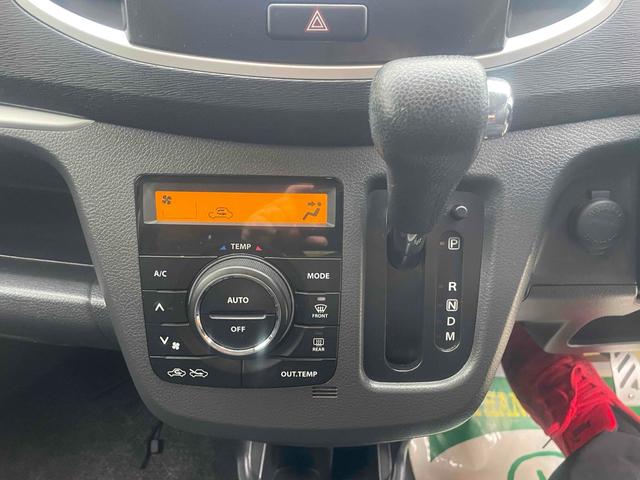 ワゴンＲスティングレー Ｔ　ナビ　ＴＶ　オートライト　ＨＩＤ　スマートキー　アイドリングストップ　電動格納ミラー　ベンチシート　ＣＶＴ　盗難防止システム　ＡＢＳ　ＣＤ　ＵＳＢ　アルミホイール　衝突安全ボディ　エアコン（6枚目）