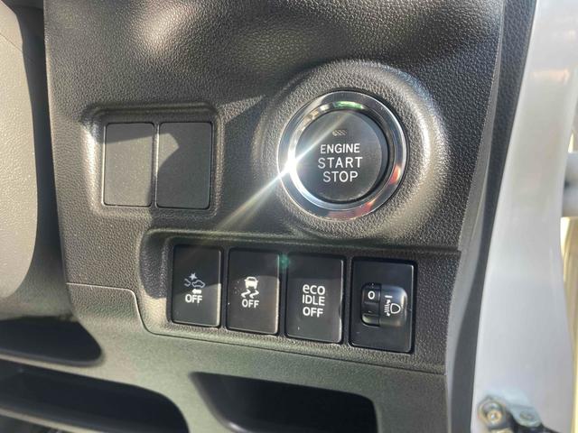 エンジン始動も楽チンです。イチイチ鍵を出す手間も無くなりますよ。