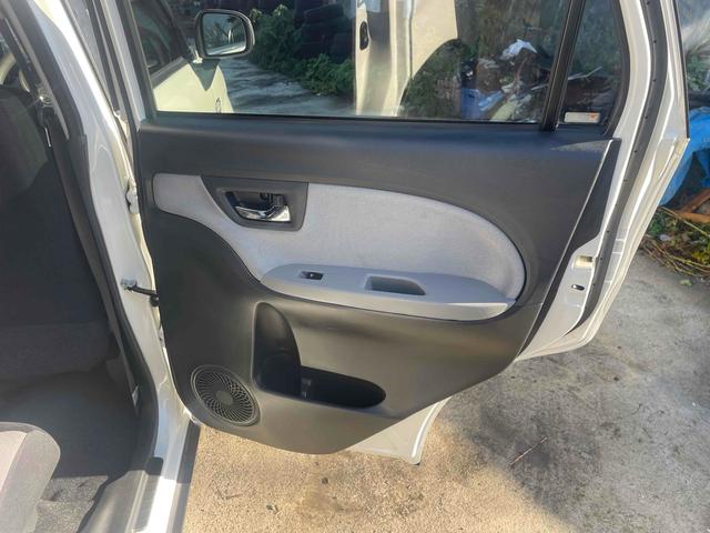 この度は当店のお車をご覧になっていただき、誠にありがとうございます。ぜひじっくりとご検討下さい。気軽にお問合せ・お見積りお待ちしております。