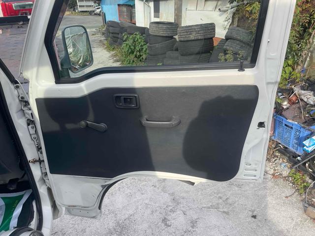ハイゼットトラック 　４ＷＤ　ＭＴ　エアコン（10枚目）