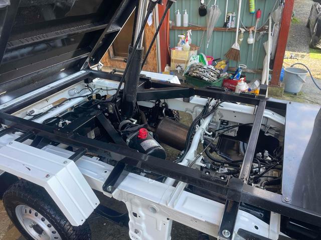 キャリイトラック 　４ＷＤ　ダンプ　ＣＶＴ　ＥＴＣ　エアコン　パワーステアリング　パワーウィンドウ　運転席エアバッグ（5枚目）