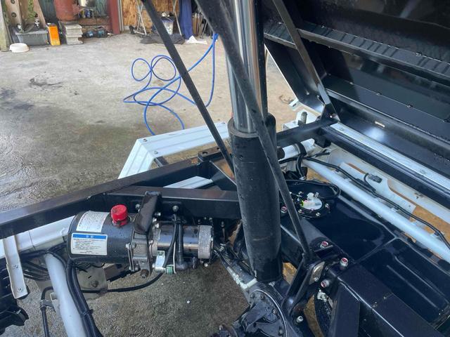 キャリイトラック 　４ＷＤ　ダンプ　ＣＶＴ　ＥＴＣ　エアコン　パワーステアリング　パワーウィンドウ　運転席エアバッグ（13枚目）