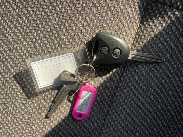 タント Ｌ　ＳＡＩＩＩ　４ＷＤ　両側スライドドア　クリアランスソナー　衝突被害軽減システム　オートマチックハイビーム　キーレスエントリー　アイドリングストップ　電動格納ミラー　シートヒーター　ベンチシート　ＣＶＴ（26枚目）