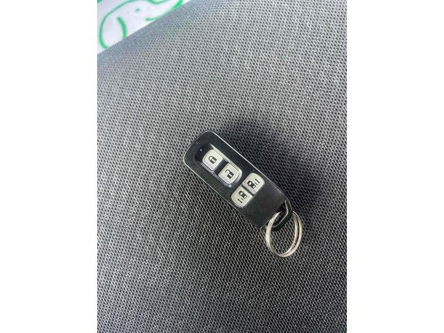 N-BOXカスタム G SSパッケージ ETC バックカメラ 両側電動スライドドア ナビ TV 衝突被害軽減システム HID スマートキー アイドリングストップ 電動格納ミラー ベンチシート CVT 盗難防止システム ABS ESC CD(9枚目)