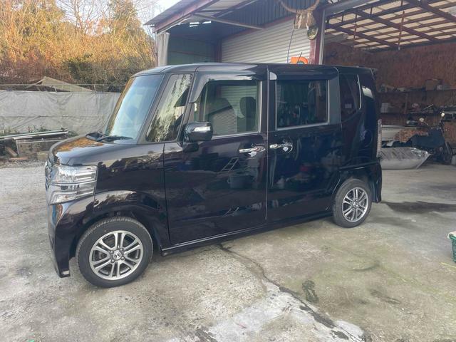 N-BOXカスタム G SSパッケージ ETC バックカメラ 両側電動スライドドア ナビ TV 衝突被害軽減システム HID スマートキー アイドリングストップ 電動格納ミラー ベンチシート CVT 盗難防止システム ABS ESC CD(17枚目)