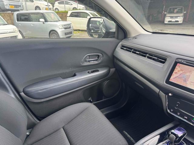 ヴェゼル ハイブリッドX ETC バックカメラ オートクルーズコントロール 衝突被害軽減システム ナビ フルセグテレビ LEDヘッドランプ HDMI Bluetoothオーディオ アルミホイール スマートキー 衝突安全ボディ(43枚目)